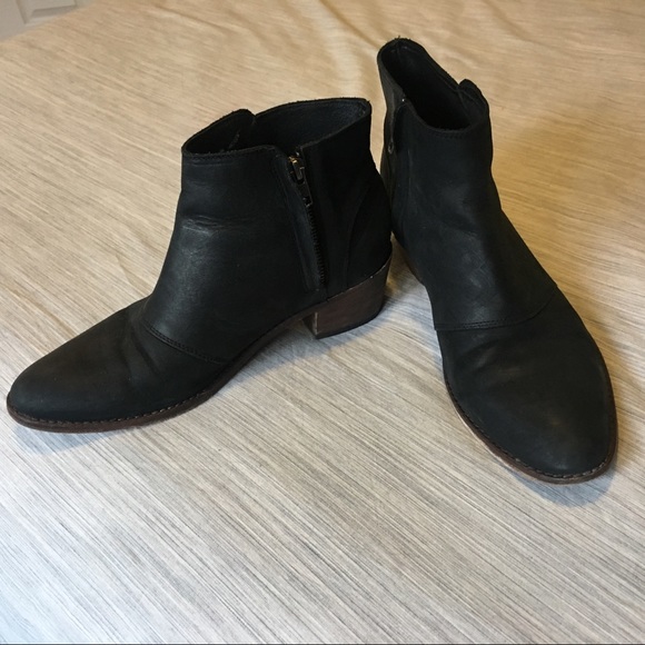 1883 Wolverine Roxana’s Ankle Bootie - Picture 4 of 8